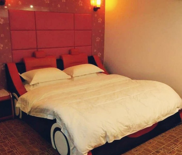 hotelPic