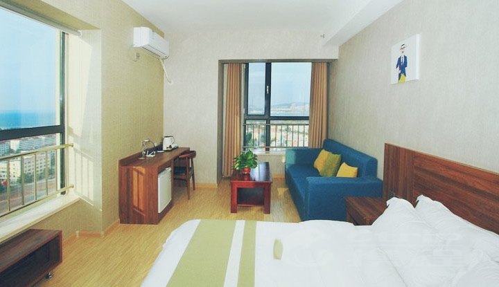 hotelPic