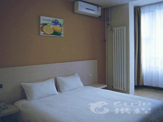 hotelPic