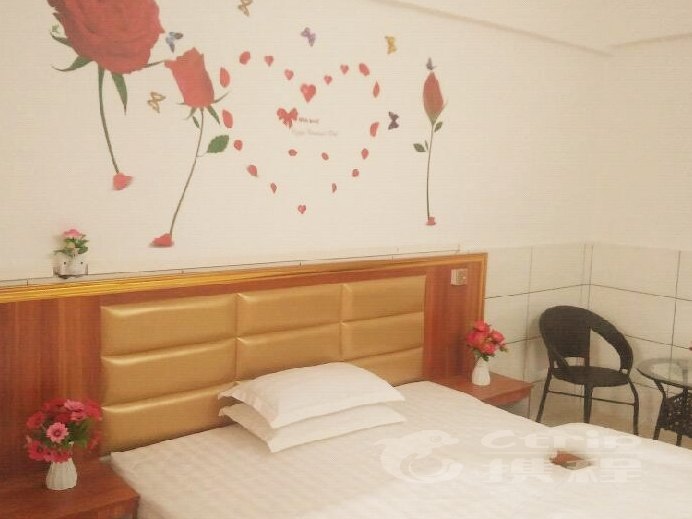 hotelPic