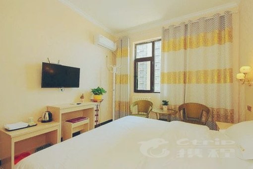 hotelPic