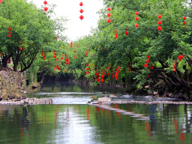 游 【舞龙源景区】(门票已含,约40分钟):舞龙源景区位于磐安县玉山镇