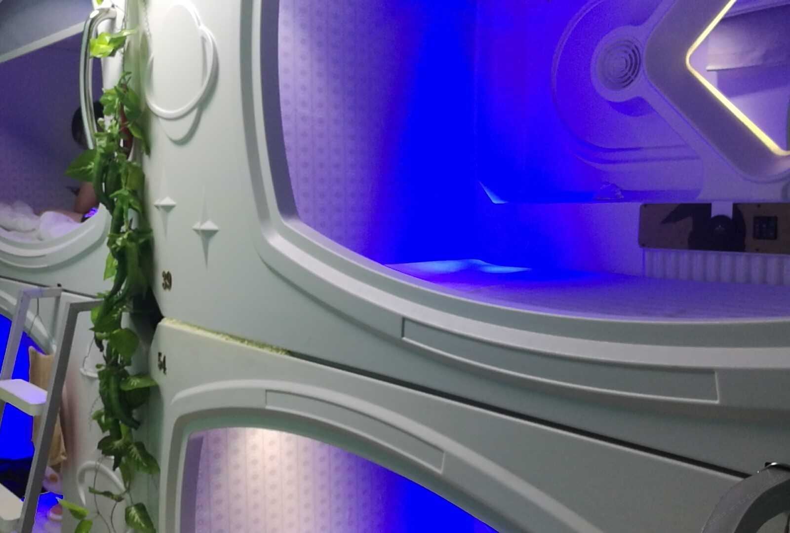 舒适舱(太空舱)(床位房)