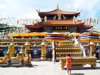 去海南三亞旅游要多少錢_2021去海南三亞跟團(tuán)多少錢_旅行團(tuán)海南三亞游
