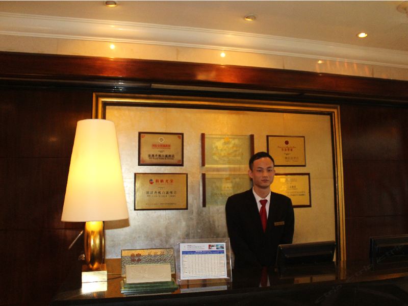 hotelPic
