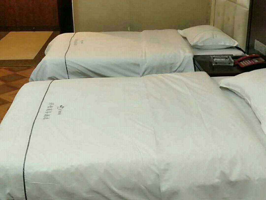 标准双人间