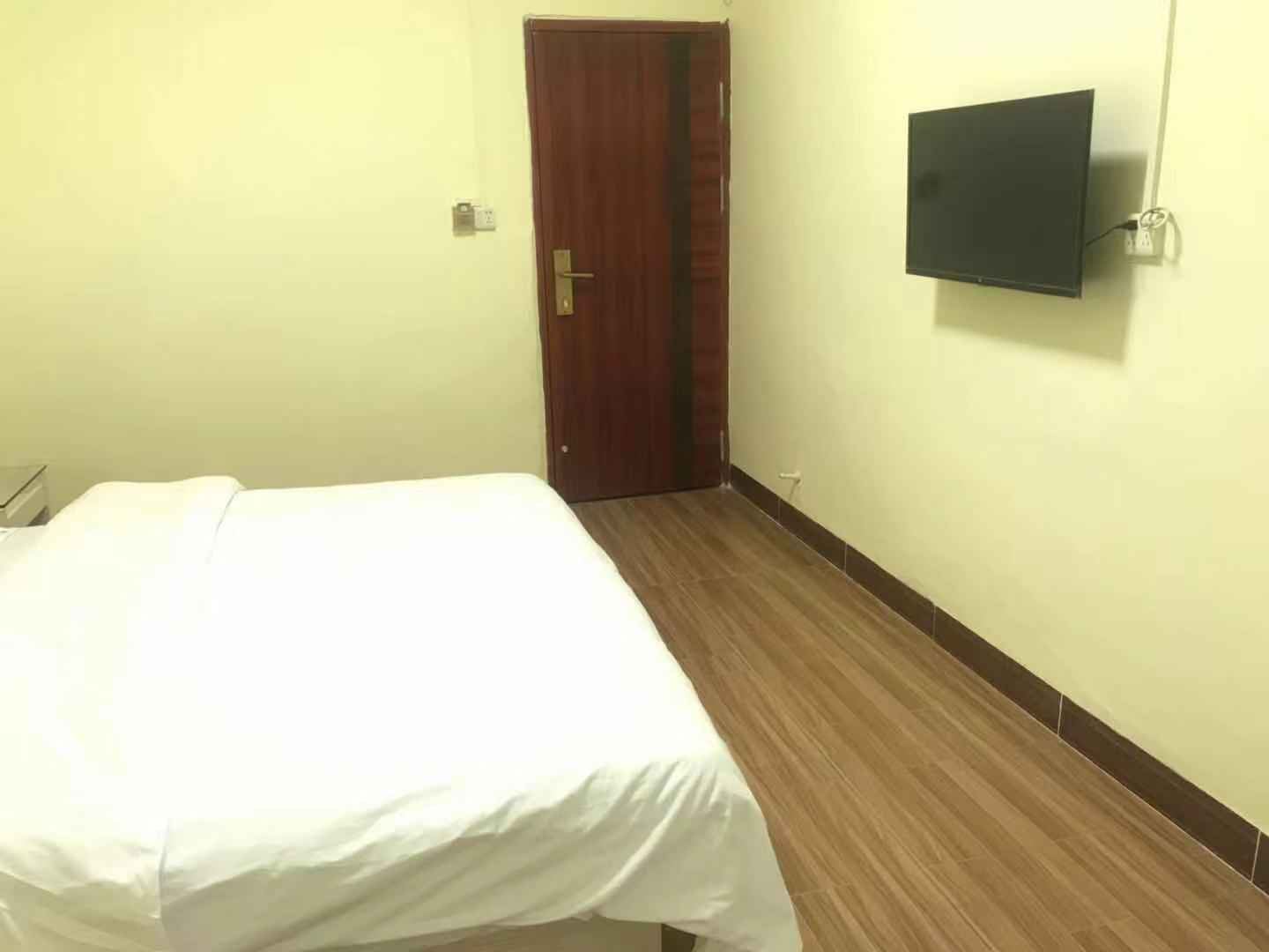 豪华大床房
