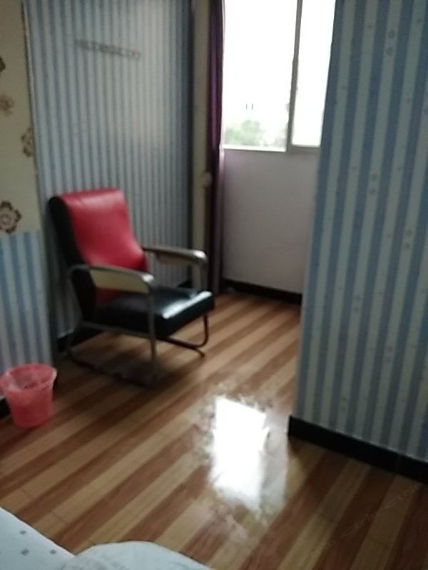 经济单人间
