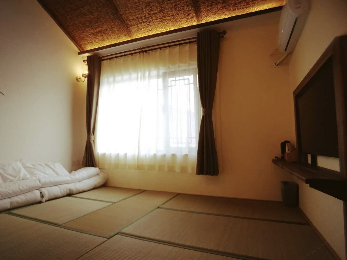 田野榻榻米房