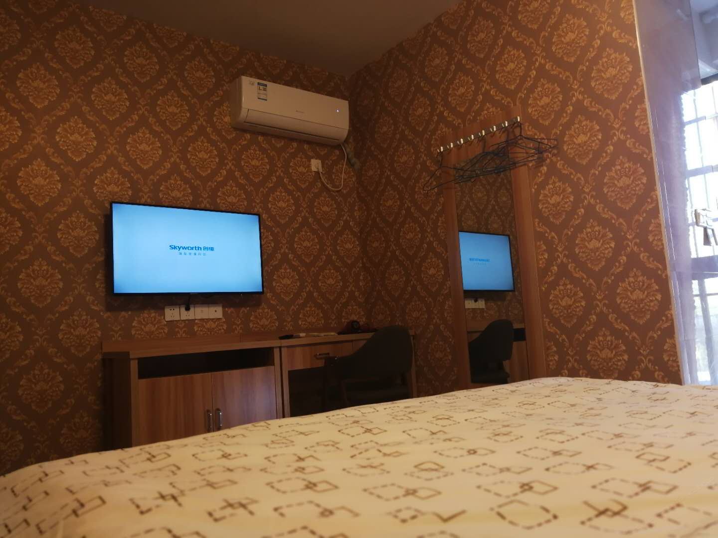 豪华大床房
