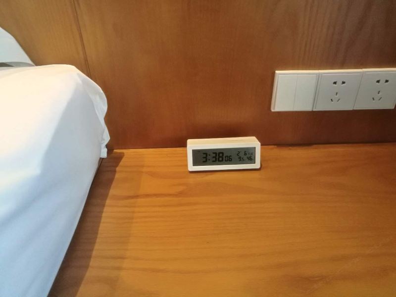 hotelPic