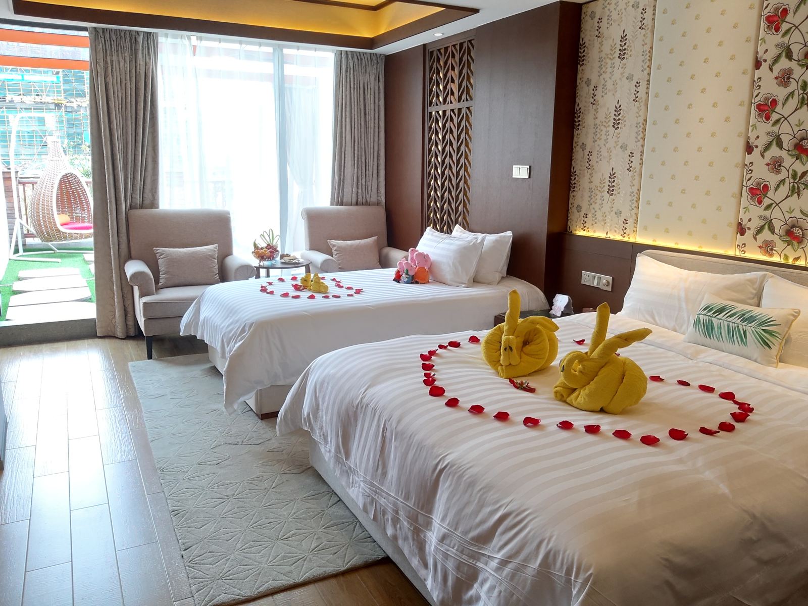 豪华温泉大床房