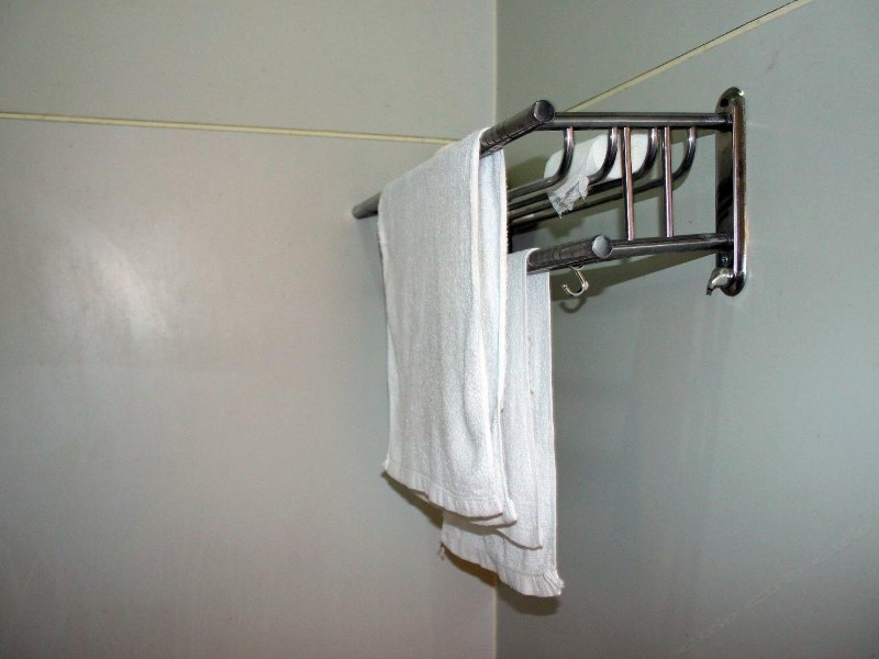 hotelPic