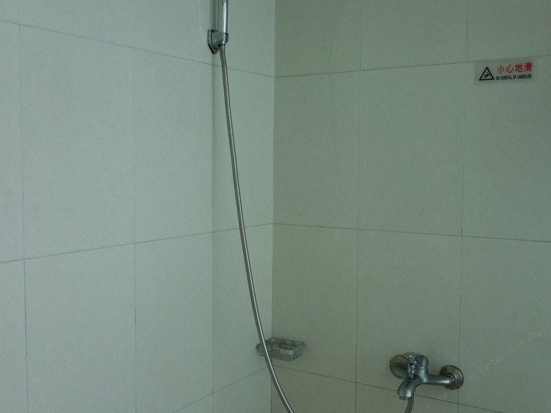 hotelPic