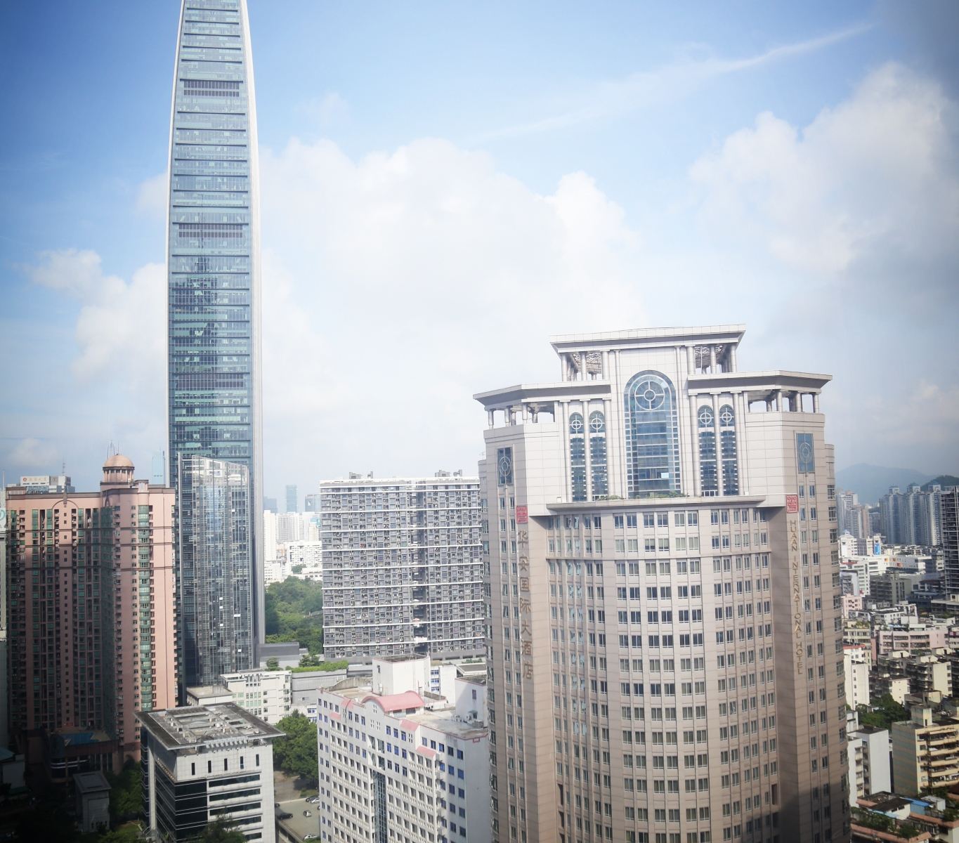 圣洛德公寓(深圳地王大厦店)