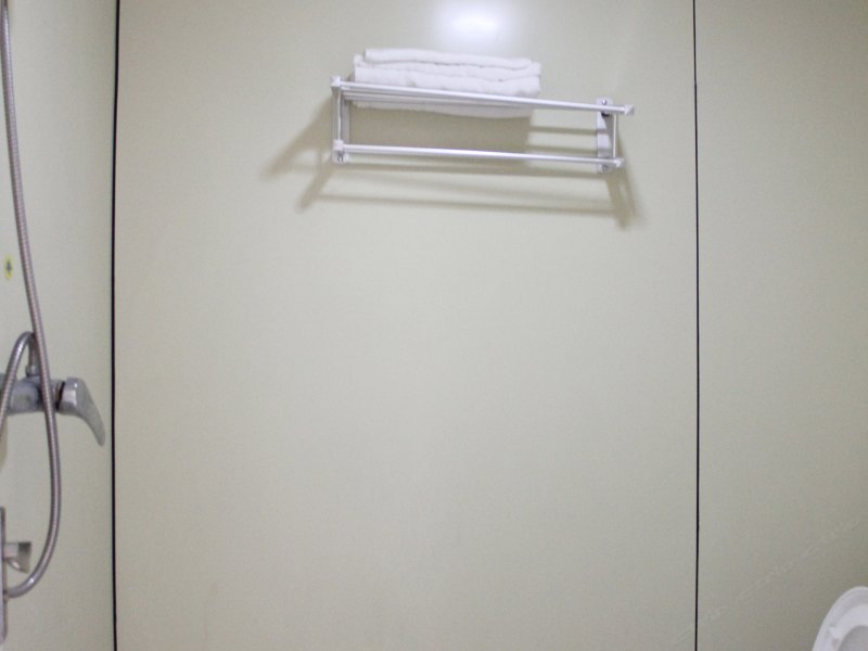 hotelPic