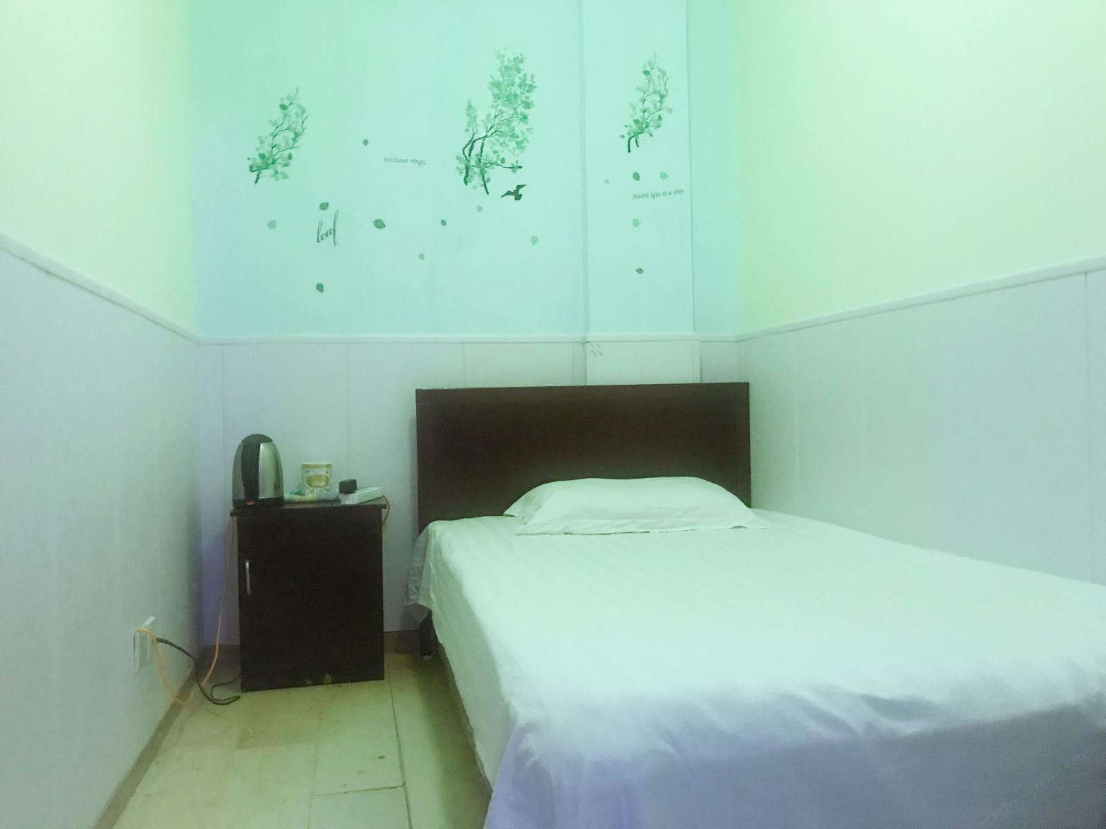 大床房A(公共卫浴)
