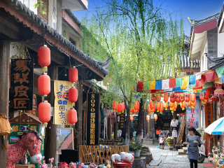 麗江瀘沽湖游跟團(tuán)_去麗江瀘沽湖游怎么省錢_麗江瀘沽湖旅游一次多少錢