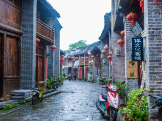 桂林陽(yáng)朔跟團(tuán)游與自由行_桂林陽(yáng)朔旅游多少錢(qián)_桂林陽(yáng)朔旅行團(tuán)旅游報(bào)價(jià)