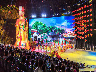 廈門鼓浪嶼報團多少錢_廈門鼓浪嶼自由行還是跟團好_廈門鼓浪嶼旅游花費一般多少