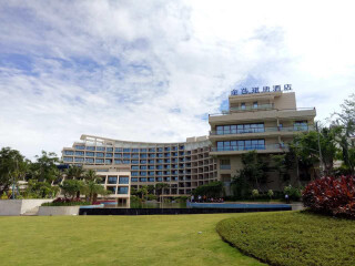 深圳特價(jià)海南三亞游_海南三亞自由行還是跟團(tuán)好_現(xiàn)在去海南三亞旅游多少錢
