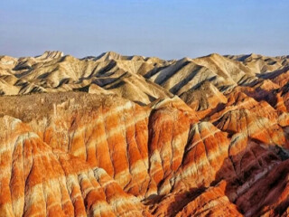 甘肅敦煌游報(bào)價(jià)_旅游團(tuán)甘肅敦煌_甘肅敦煌旅游多少錢(qián)一個(gè)人
