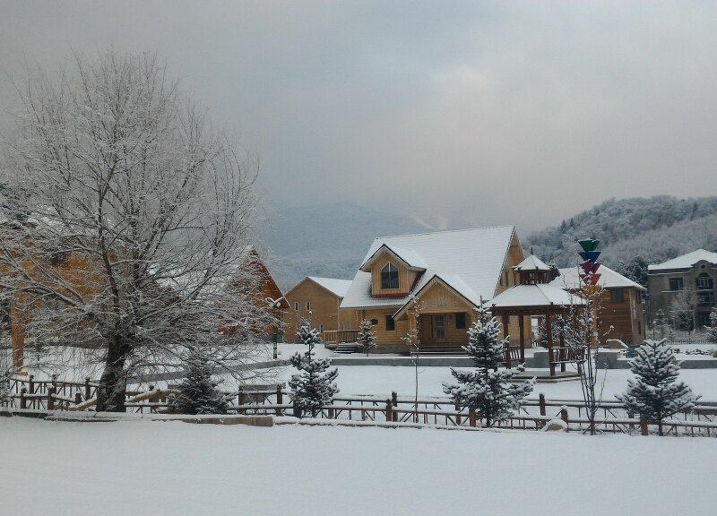 亚布力温泉滑雪度假别墅