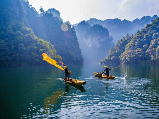 報(bào)團(tuán)去湖南張家界多少錢_湖南張家界跟團(tuán)還是自由行_以往國慶湖南張家界游價(jià)格