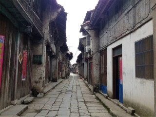 张家界2人旅游需要多少钱_公司去张家界旅游_张家界旅行社