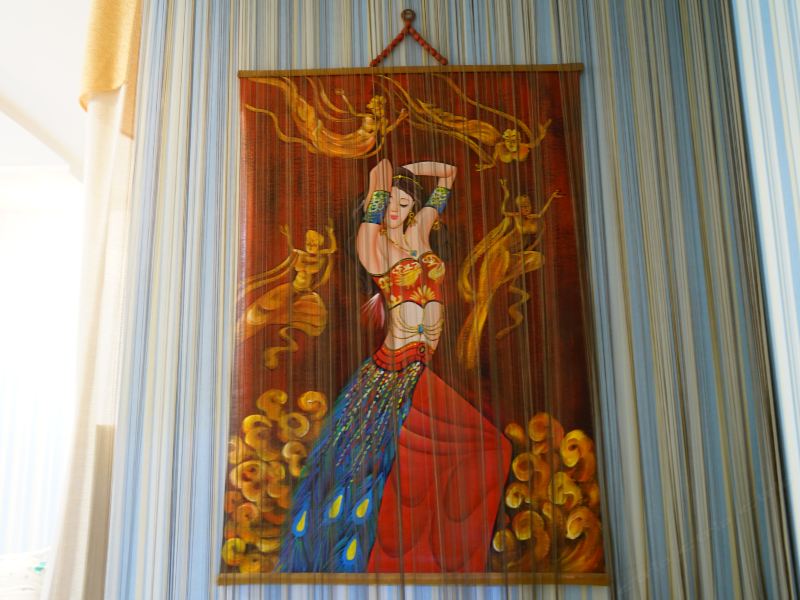 hotelPic