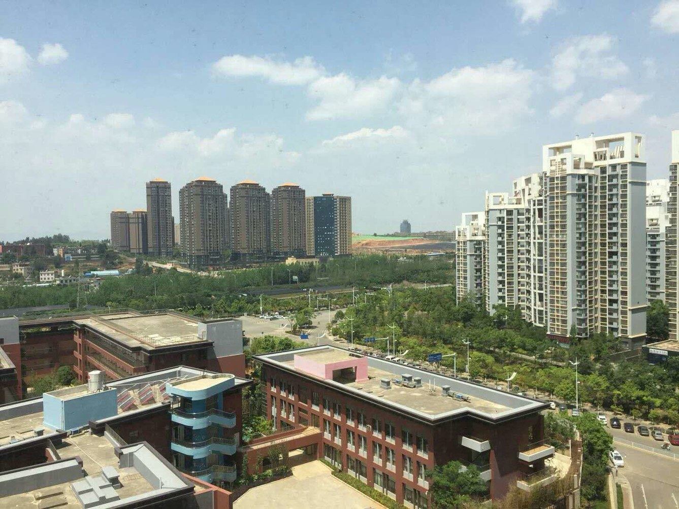 昆明阿鸿公寓