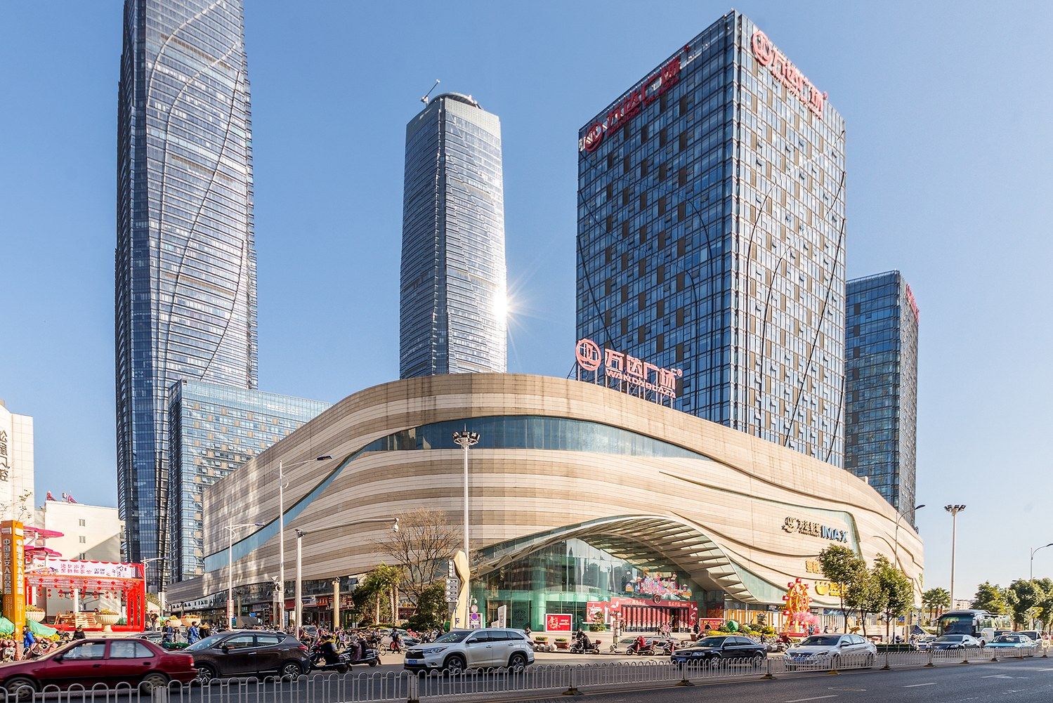 昆明一民宿——城市之窗