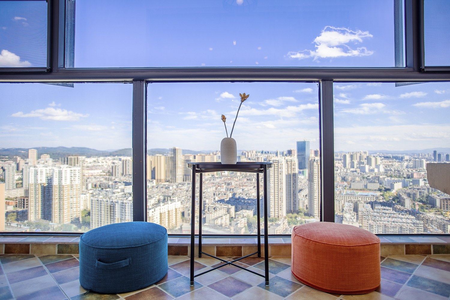 昆明六月小居公寓