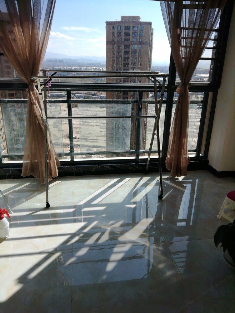 丽贝家敏公寓NO.4