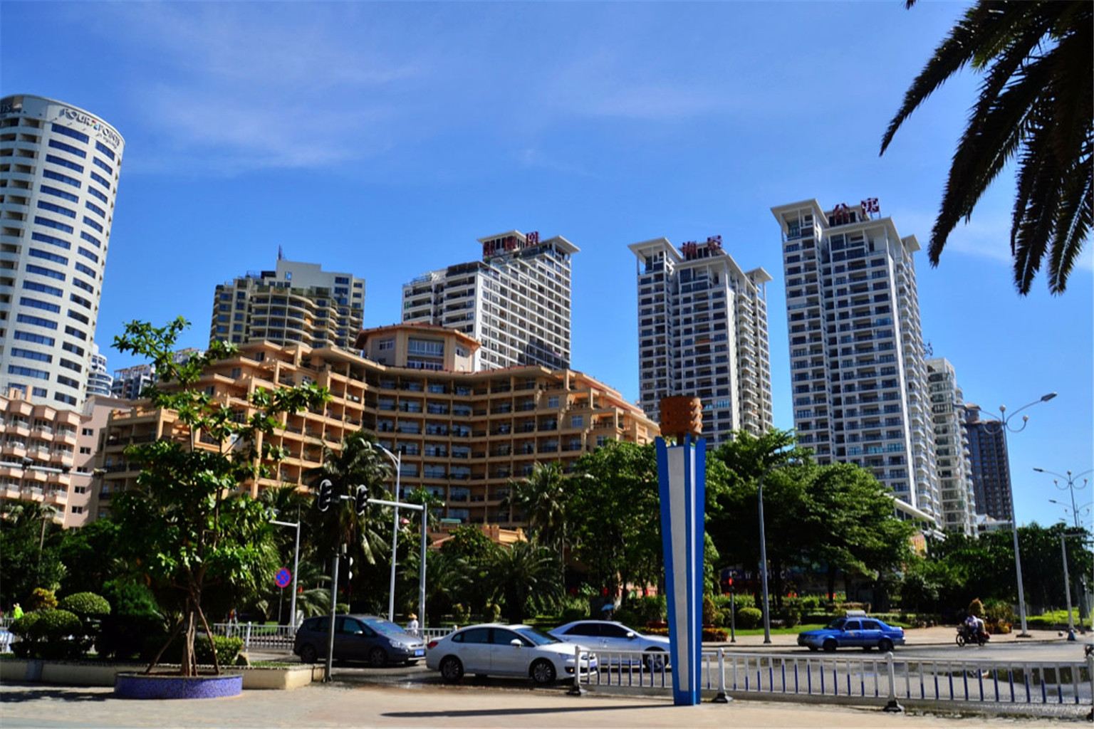 三亚海贝浪海景主题公馆