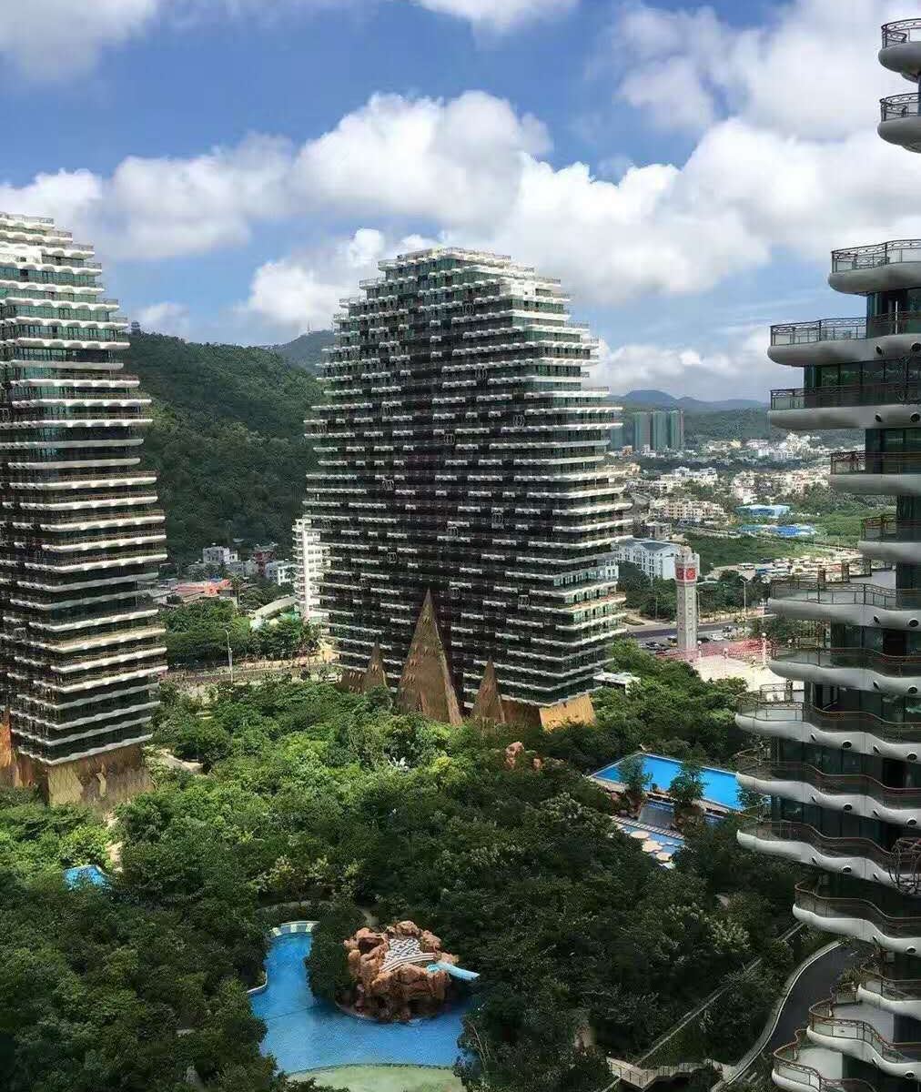三亚美丽金树七星酒店