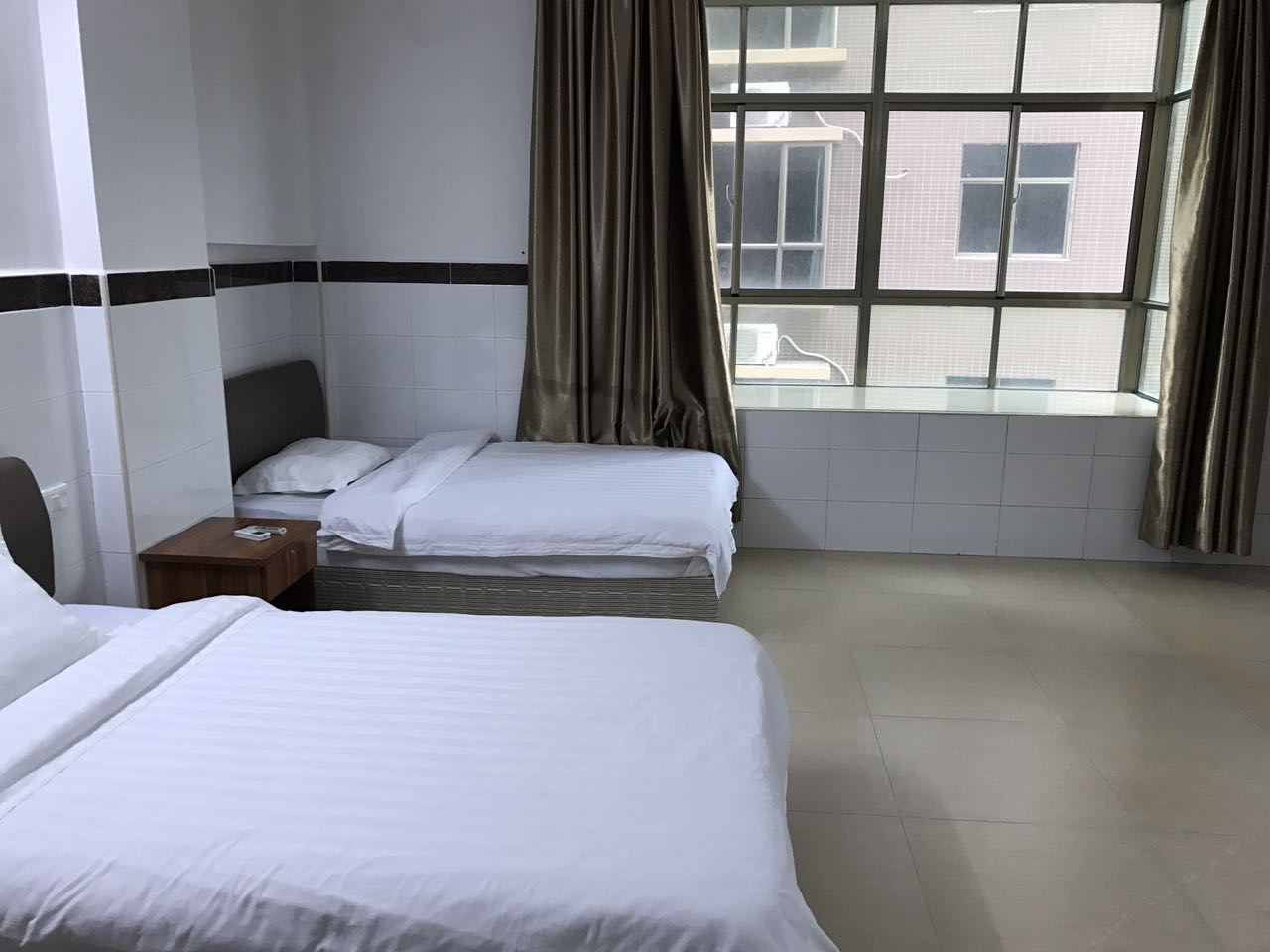 标准双人间