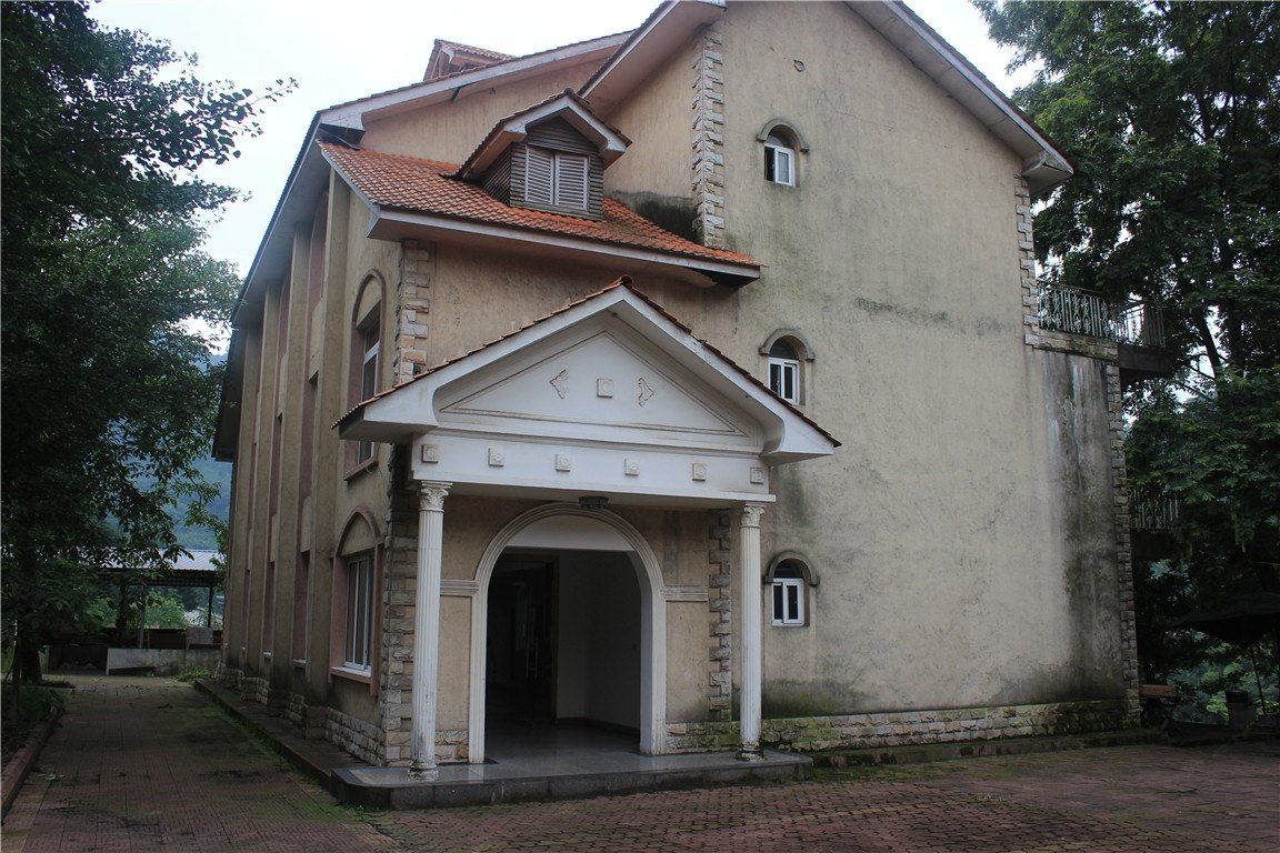 都江堰虹口承露山庄
