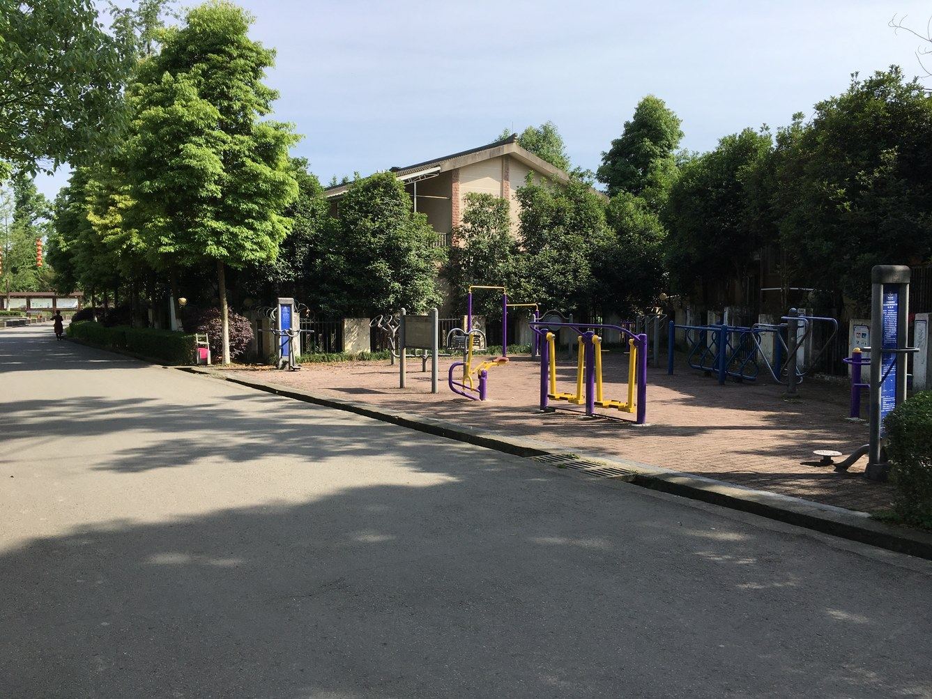 成都青城逍遥居别墅单间