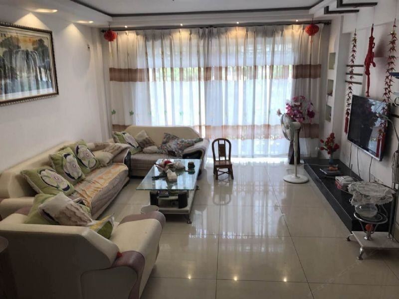 成都普拉提教练之家公寓(都江堰市博物馆分店)