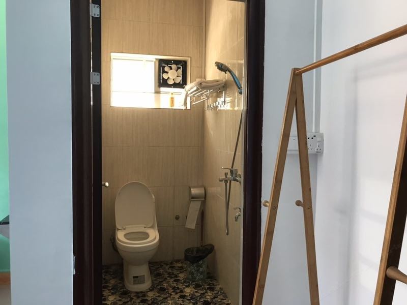 四人间