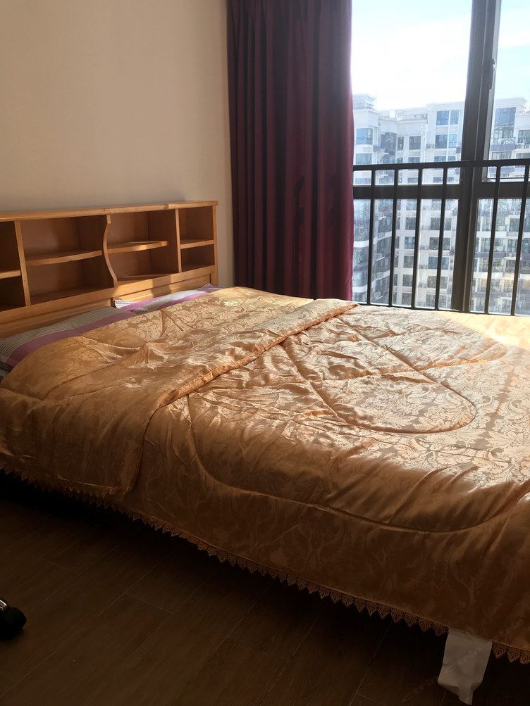 三室一厅套房