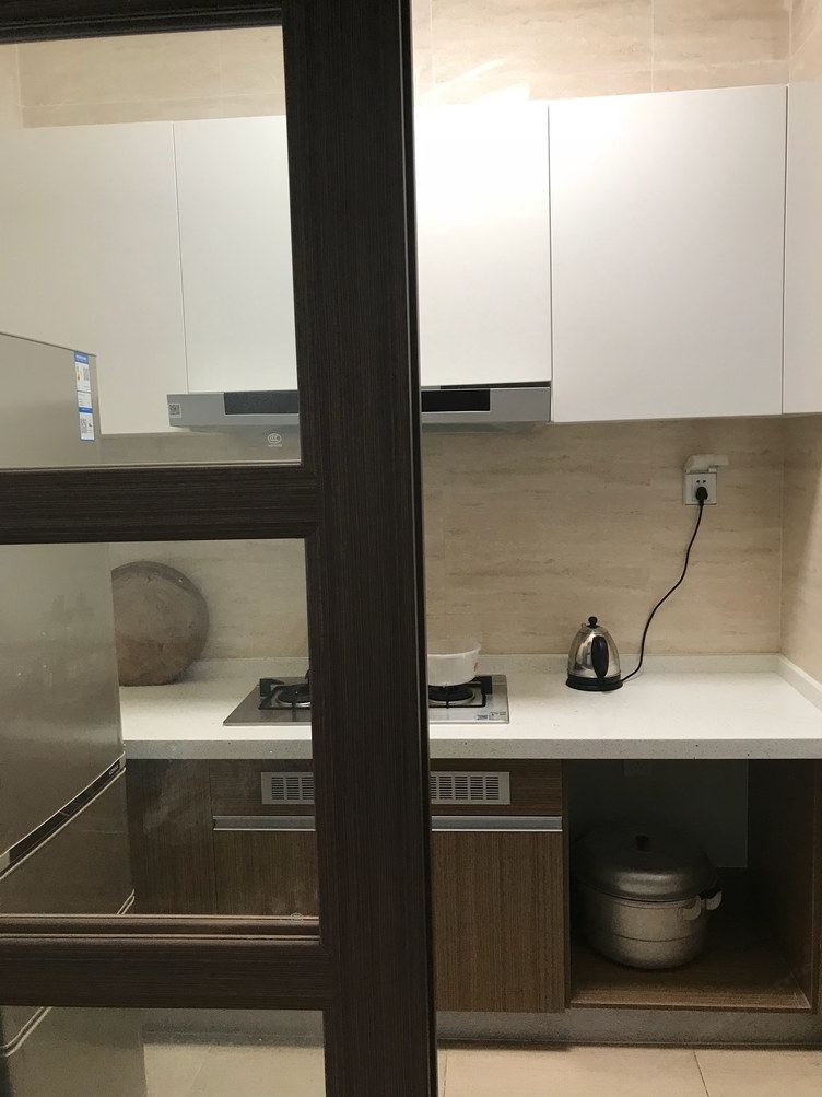 三室一厅套房