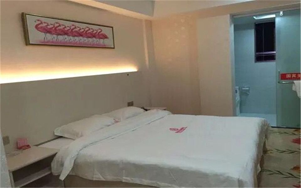 温馨大床房