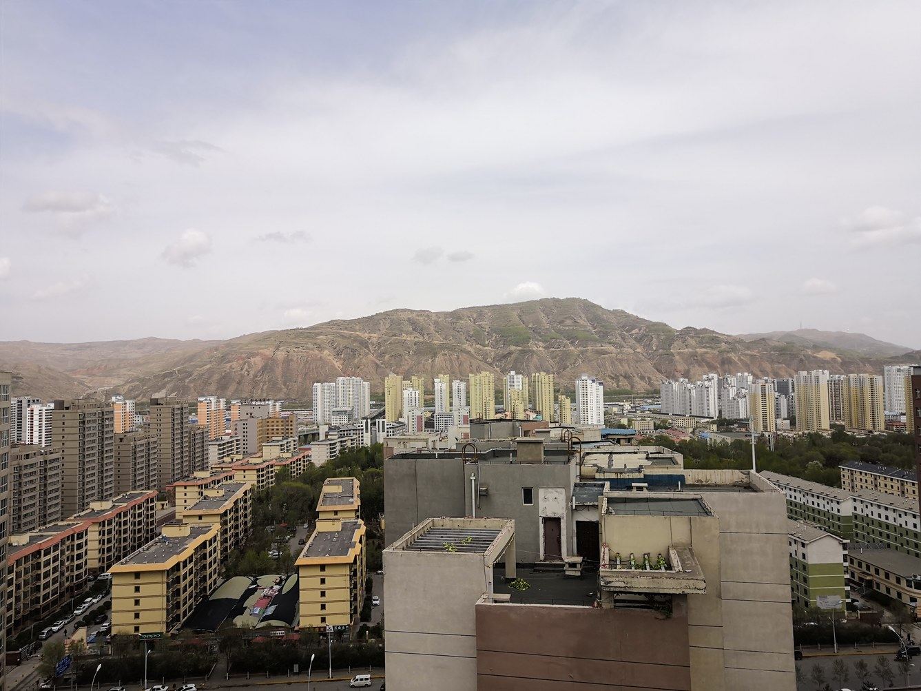 西宁陈小晨公寓(西宁市海棠公园分店)