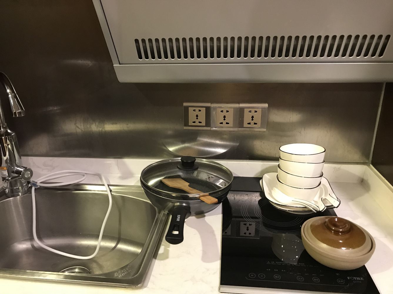 舒适一室二床房