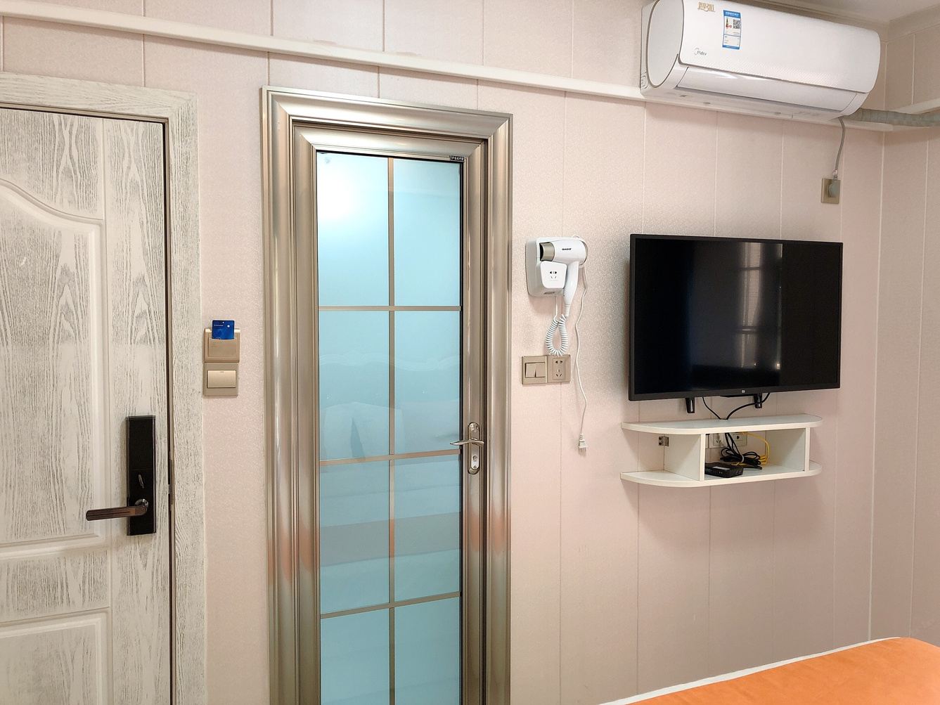 雅致大床房