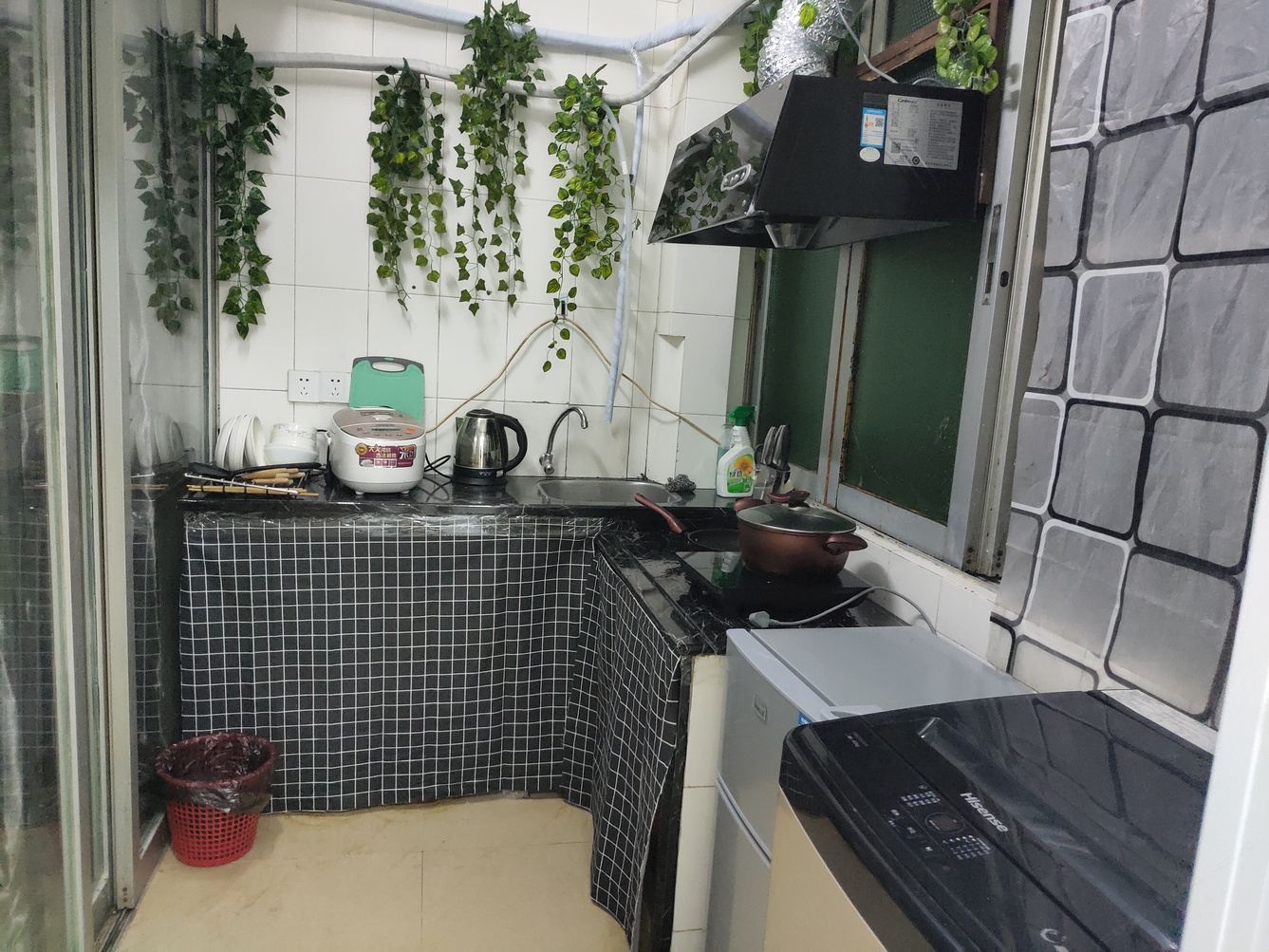 花园二室一厅套房