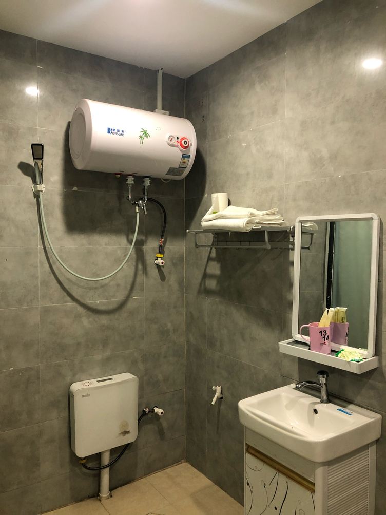 标准单床房