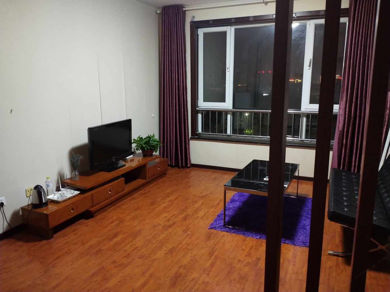 简约一室一厅套房